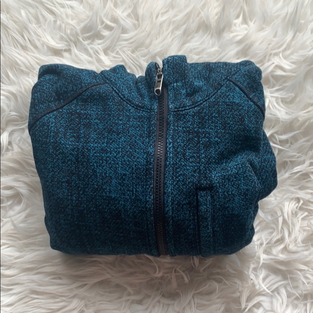 Men’s size large Lululemon full zip hoodie